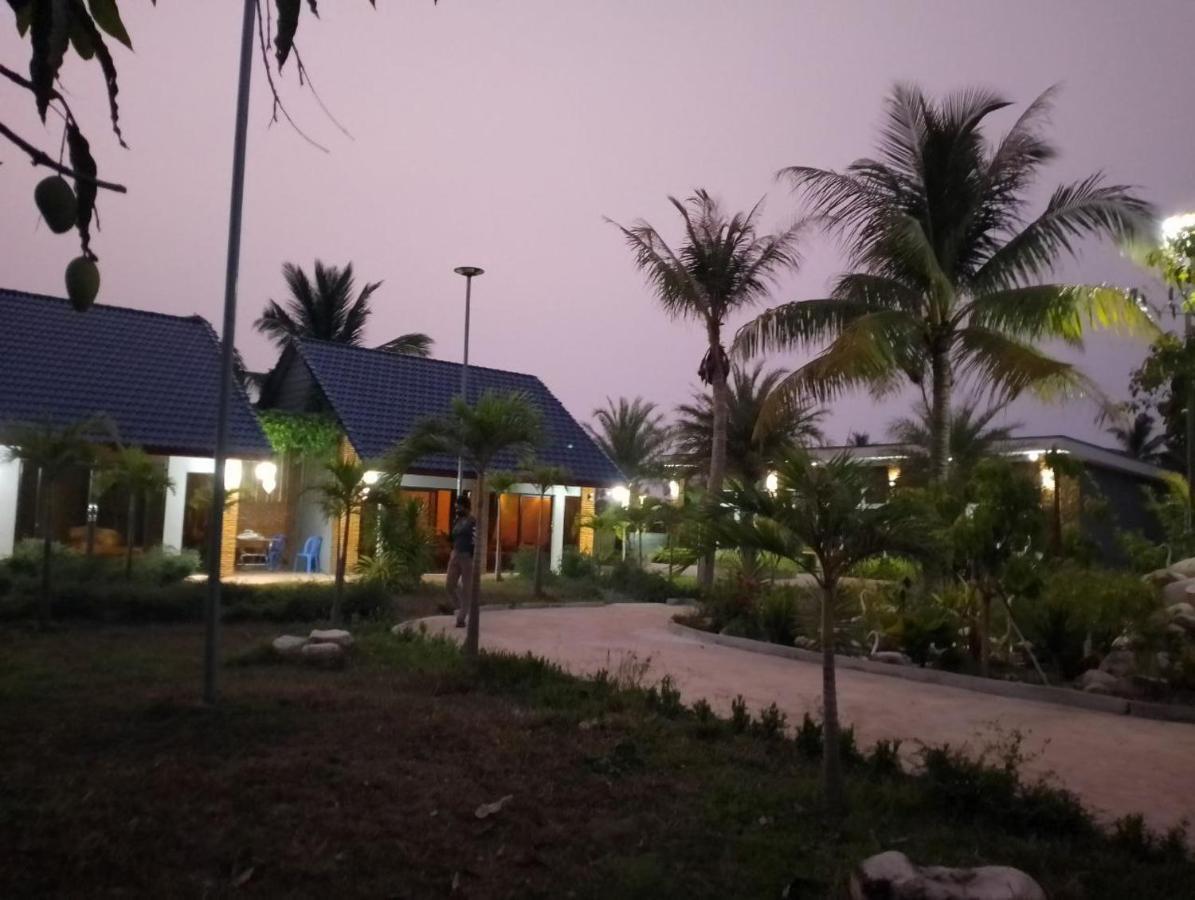 Vimean Sela Bungalow ផ្ទះលំហែរវិមានសិលា Кеп Екстериор снимка
