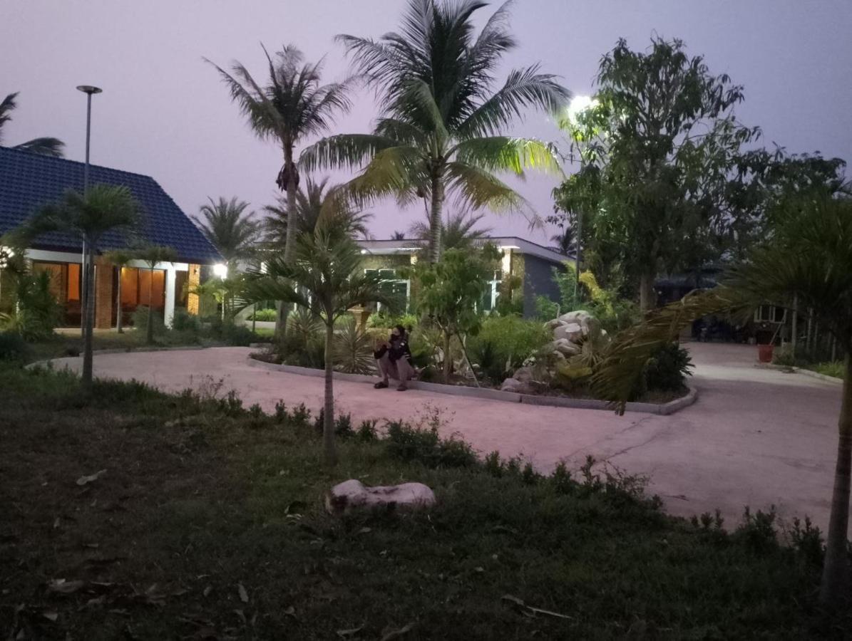 Vimean Sela Bungalow ផ្ទះលំហែរវិមានសិលា Кеп Екстериор снимка